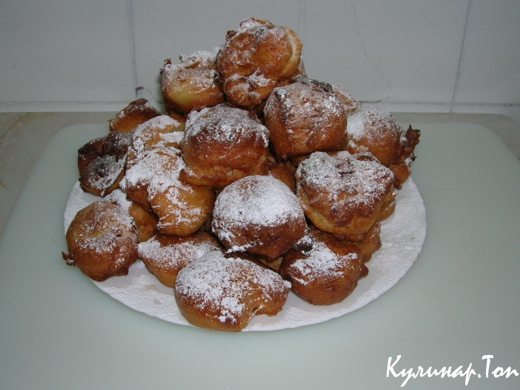 Пончики картофельные с черносливом