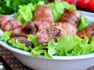 Румаки из маринованной куриной печени