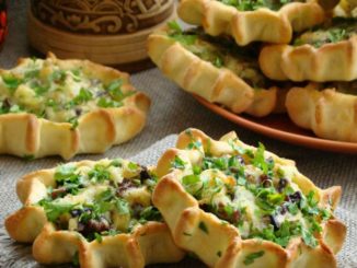 Шанежки с картофелем и грибами