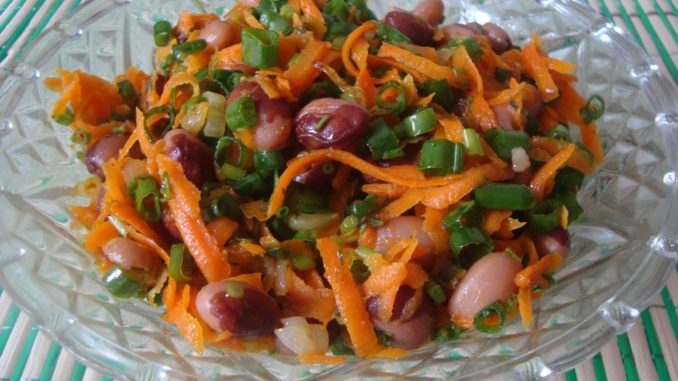 Салат из фасоли с морковью Салат из фасоли с морковью