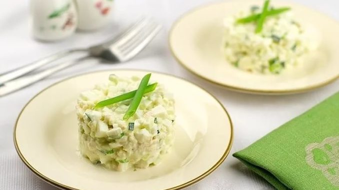 Салат из криля и яиц Салат из криля и яиц