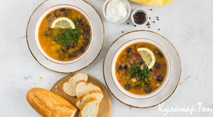 Солянка сборная мясная
