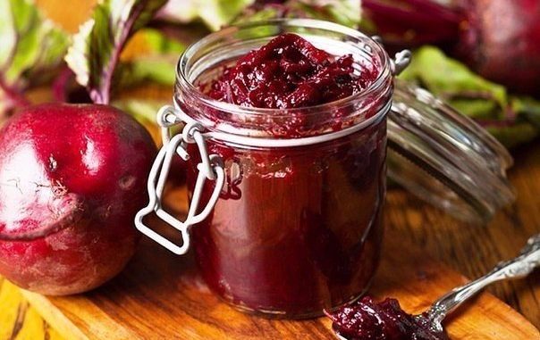 Свекольная икра, остренькая и сочная Свекольная икра, остренькая и сочная