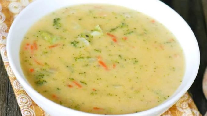 Сырный суп с курицей и рисом Сырный суп с курицей и рисом
