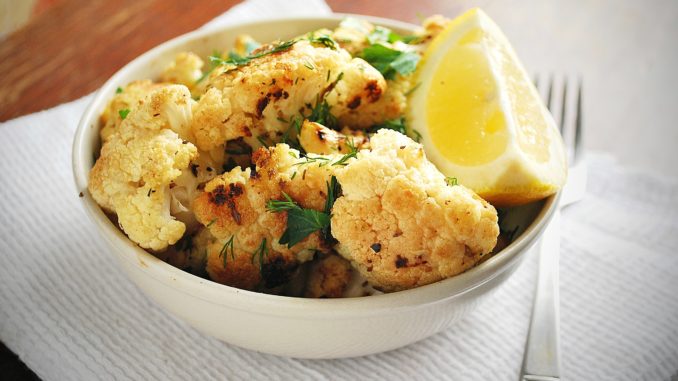 Цветная капуста с чесноком и сыром Цветная капуста с чесноком и сыром