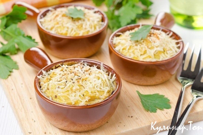 Запеканка с курицей под пюре из цветной капусты