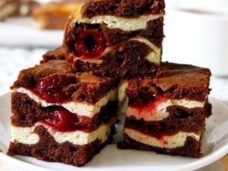 Брауни с творогом и вишней