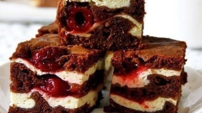 Брауни с творогом и вишней Брауни с творогом и вишней