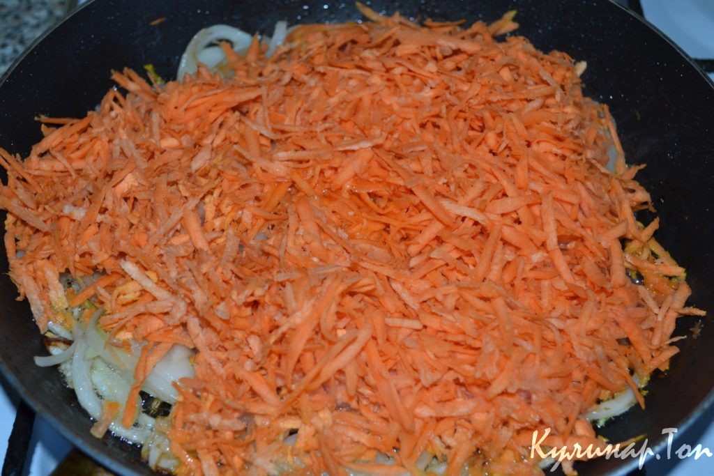 Курица в томатном соусе