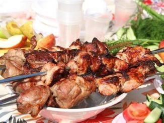 Как приготовить шашлык в мультиварке