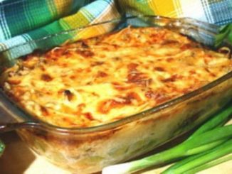 Картофельная запеканка с куриной грудкой