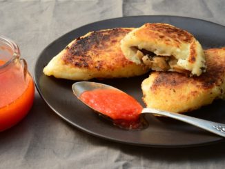Картофельные зразы с грибной начинкой