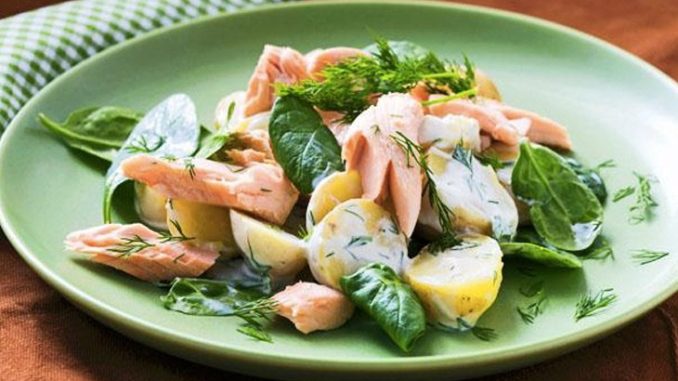 Картофельный салат с лососем Картофельный салат с лососем