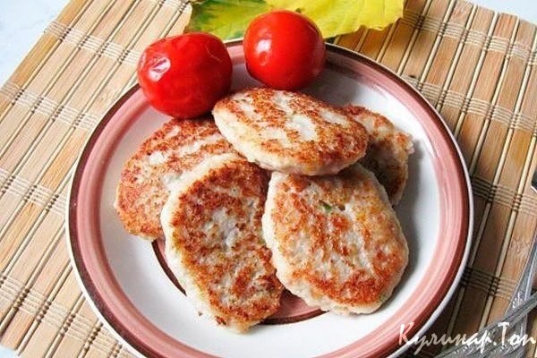 Котлеты из индейки с молоком и манной крупой