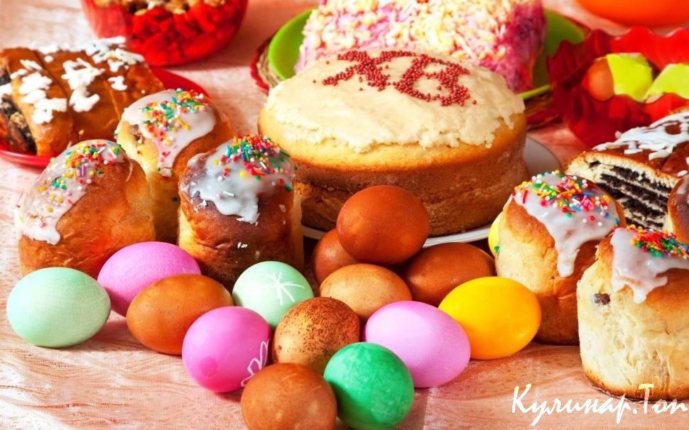 Кулич с изюмом