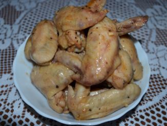Куриные крылышки в медовом соусе