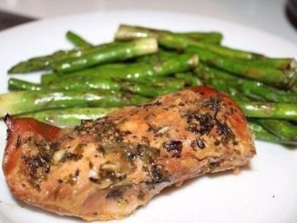 Курица с лимоном и травами