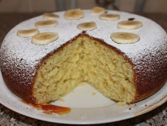 Манник на кефире в мультиварке