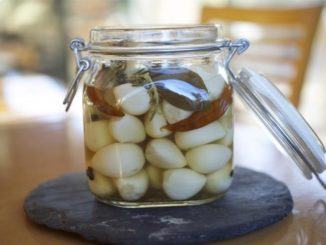 Маринованный чеснок по-армянски