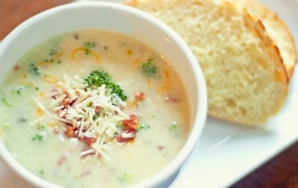 Овощной крем-суп из брокколи с сыром Овощной крем-суп из брокколи с сыром