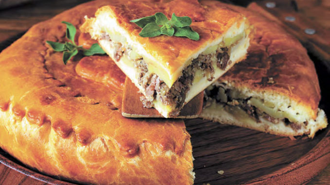 Пирог с курицей, грибами и кабачками Пирог с курицей, грибами и кабачками