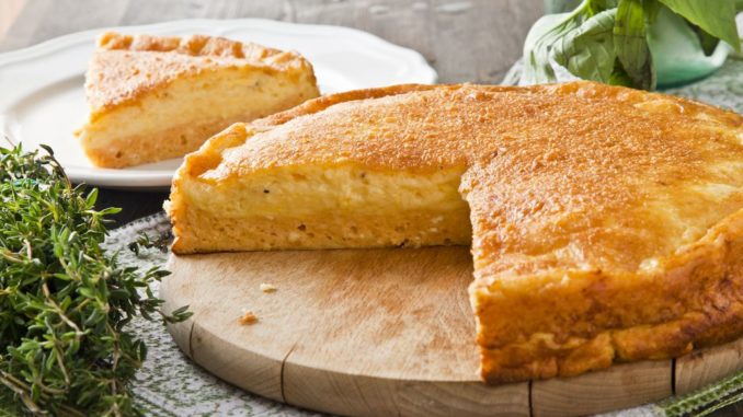 Пирог с сыром и творогом Пирог с сыром и творогом