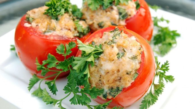 Помидоры фаршированные курицей Помидоры фаршированные курицей