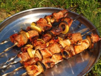 Шашлык из говядины с горчицей и гранатовым соком