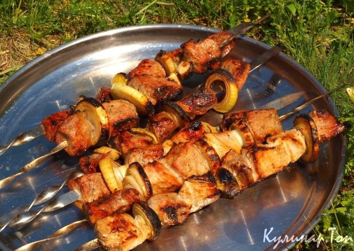 Шашлык из говядины с горчицей и гранатовым соком