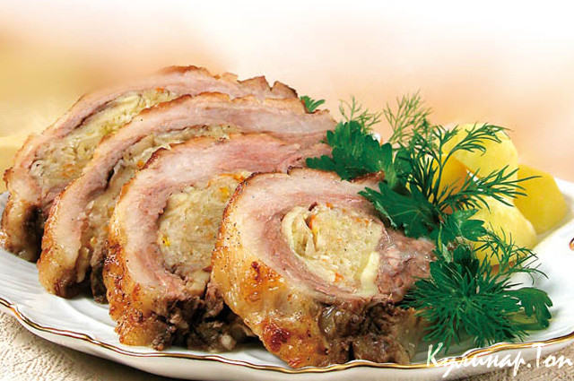 Телятина, фаршированная овощами