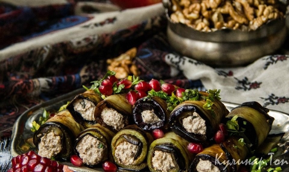Баклажаны с ореховой начинкой