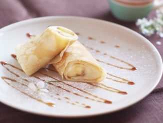 Блинчики с заварным кремом и бананами