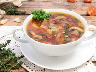 Борщ со свежими грибами
