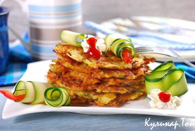 Драники из кабачка, яблока и картофеля