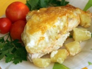 Грудка с ананасами