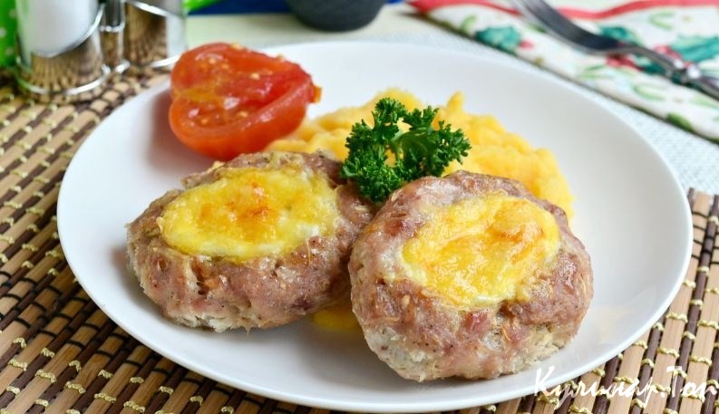 Котлеты из свинины с сыром в духовке
