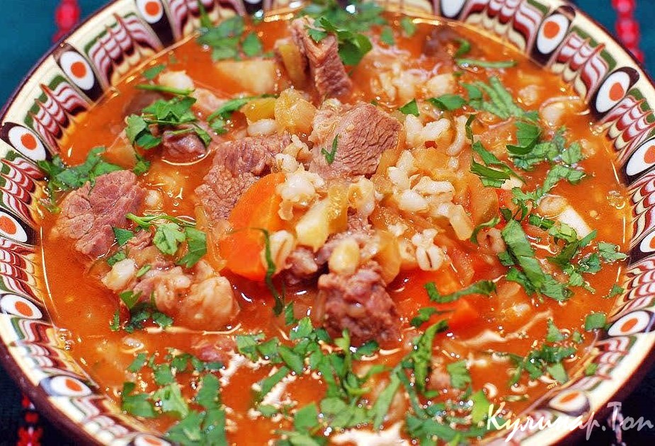 Кулеш из перловой крупы со свининой