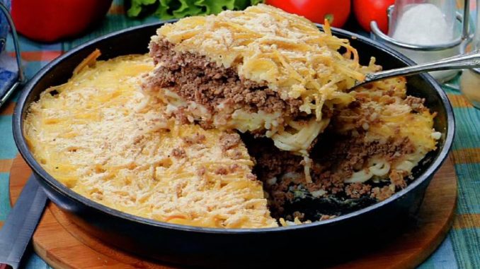 Лапшевник с мясом Лапшевник с мясом