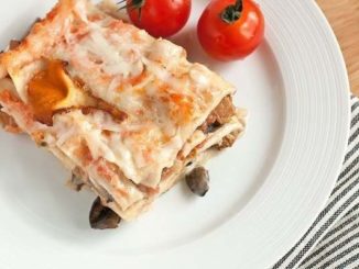 Лазанья с грибами с соусом бешамель