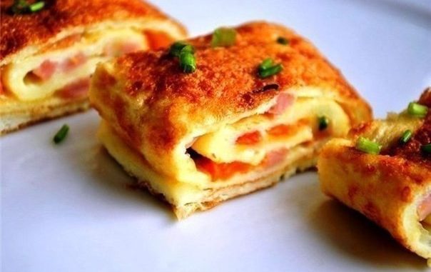 Омлет с ветчиной и сыром Омлет с ветчиной и сыром