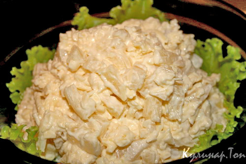 Салат из курицы с сыром и ананасом Салат из курицы с сыром и ананасом