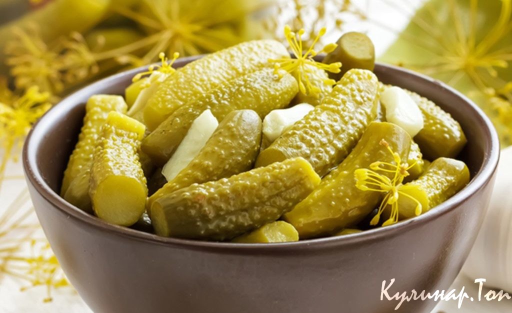 Соленые огурцы