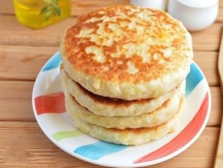 Сырные лепешки с начинкой