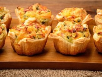 Тарталетки с сыром и грибами