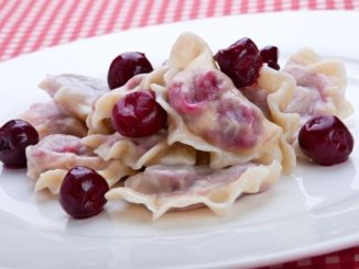 Вареники с вишней
