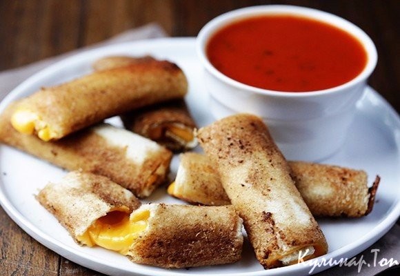 Жареные булочки с сыром