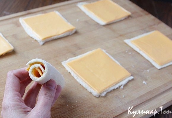 Жареные булочки с сыром
