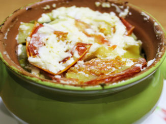 Жаркое с помидорами и сыром