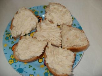 Закуска из сала с чесноком и имбирем