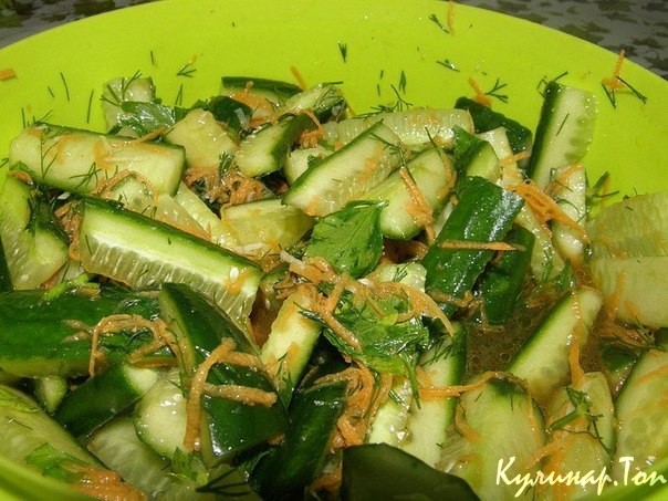 Закуска консервированная из огурцов